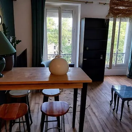 Lägenhet Bel Chateaux De *